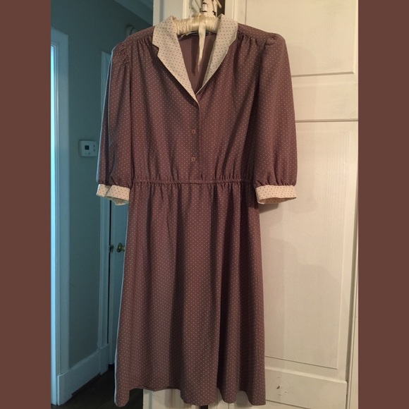 Vintage beige and cream polka dot dress - Picture 6 of 7